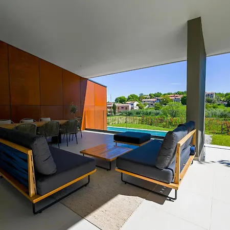 Nice In With Heated Swimming Pool * Sorici